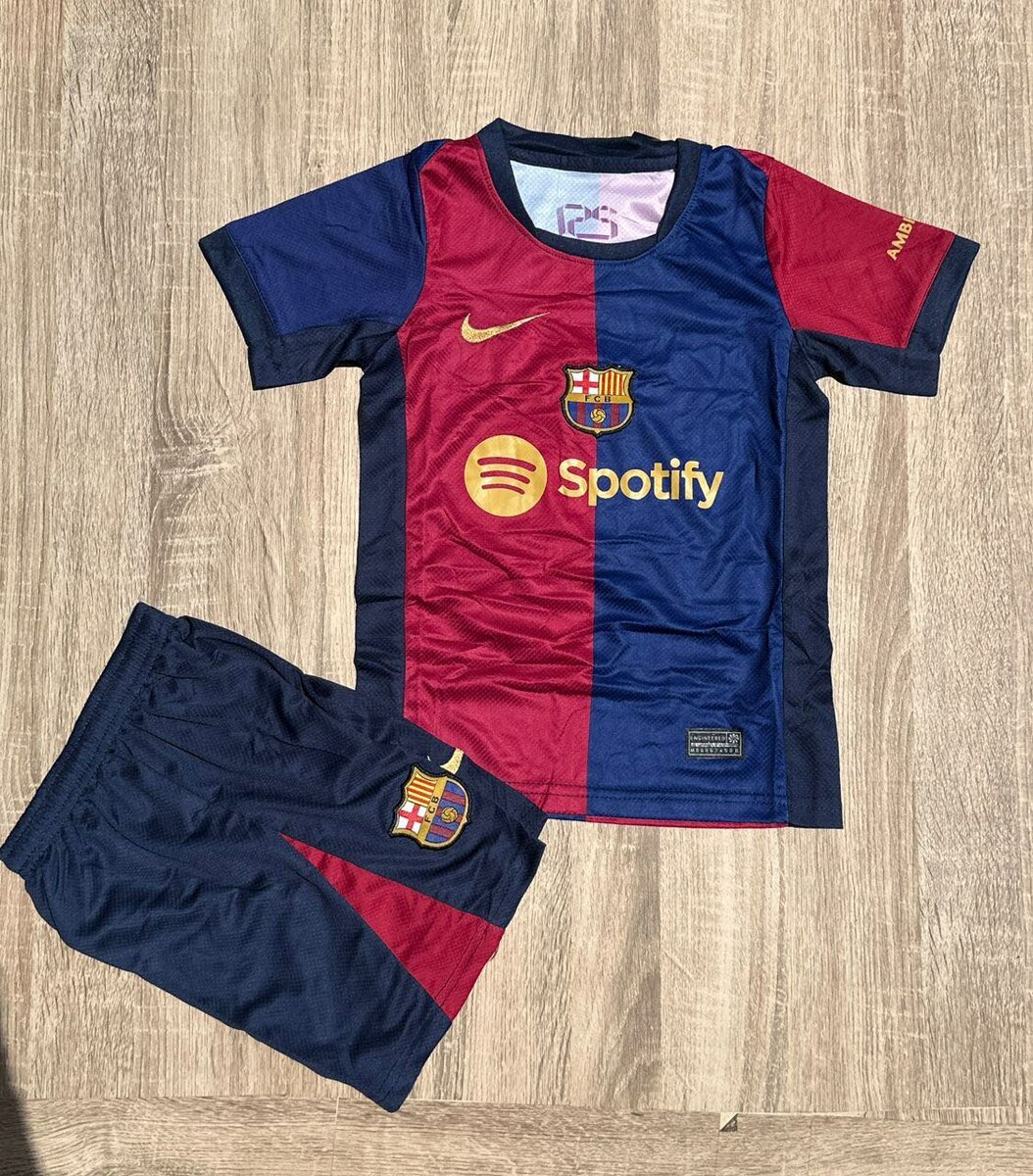 BARCELONA HOME KIT FOR KIDS