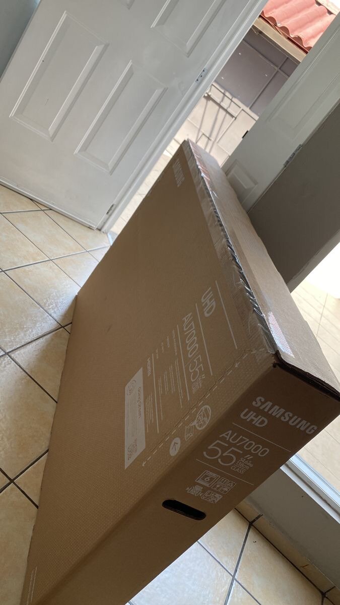 Télévision LG 75" UHD AI 4K