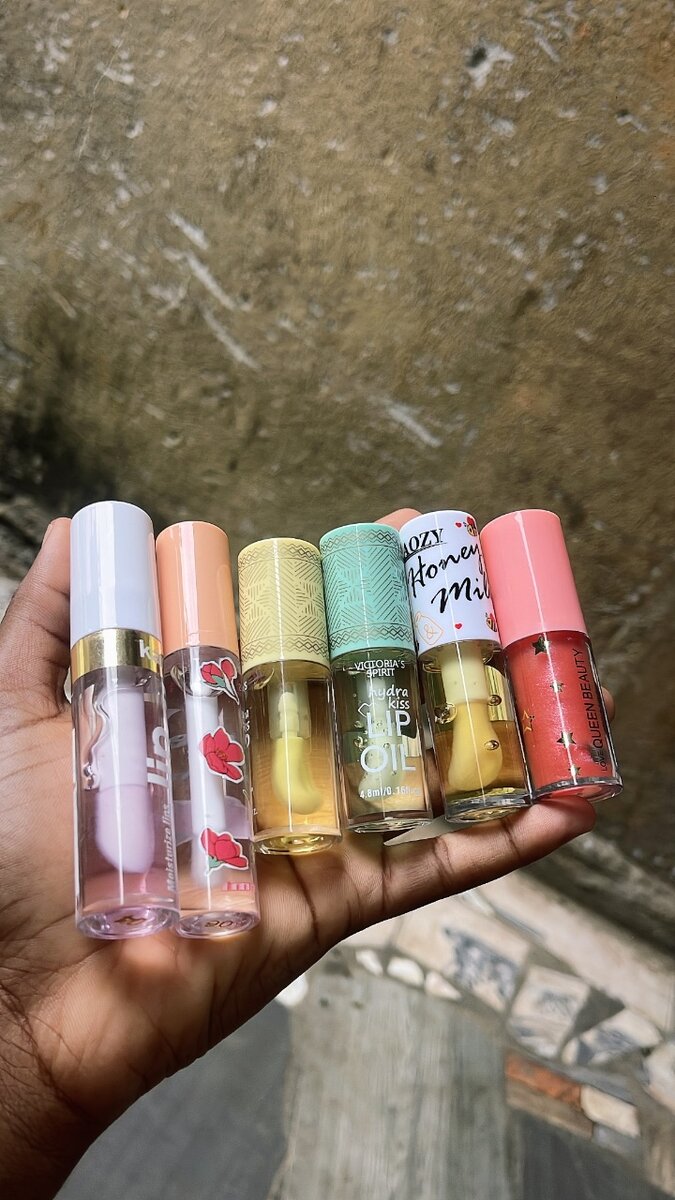 Lot de baumes et gloss à lèvres