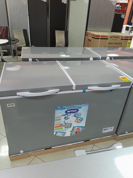 MITSUI DURABLE CHEST FREEZER 358 LITRES