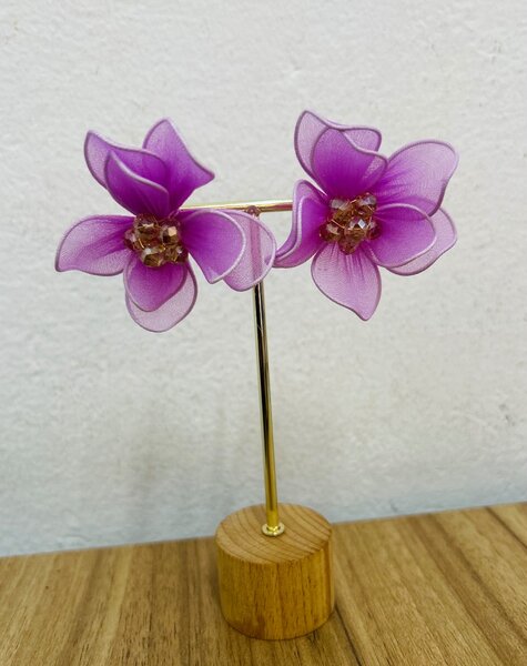 Lilac floral earrings