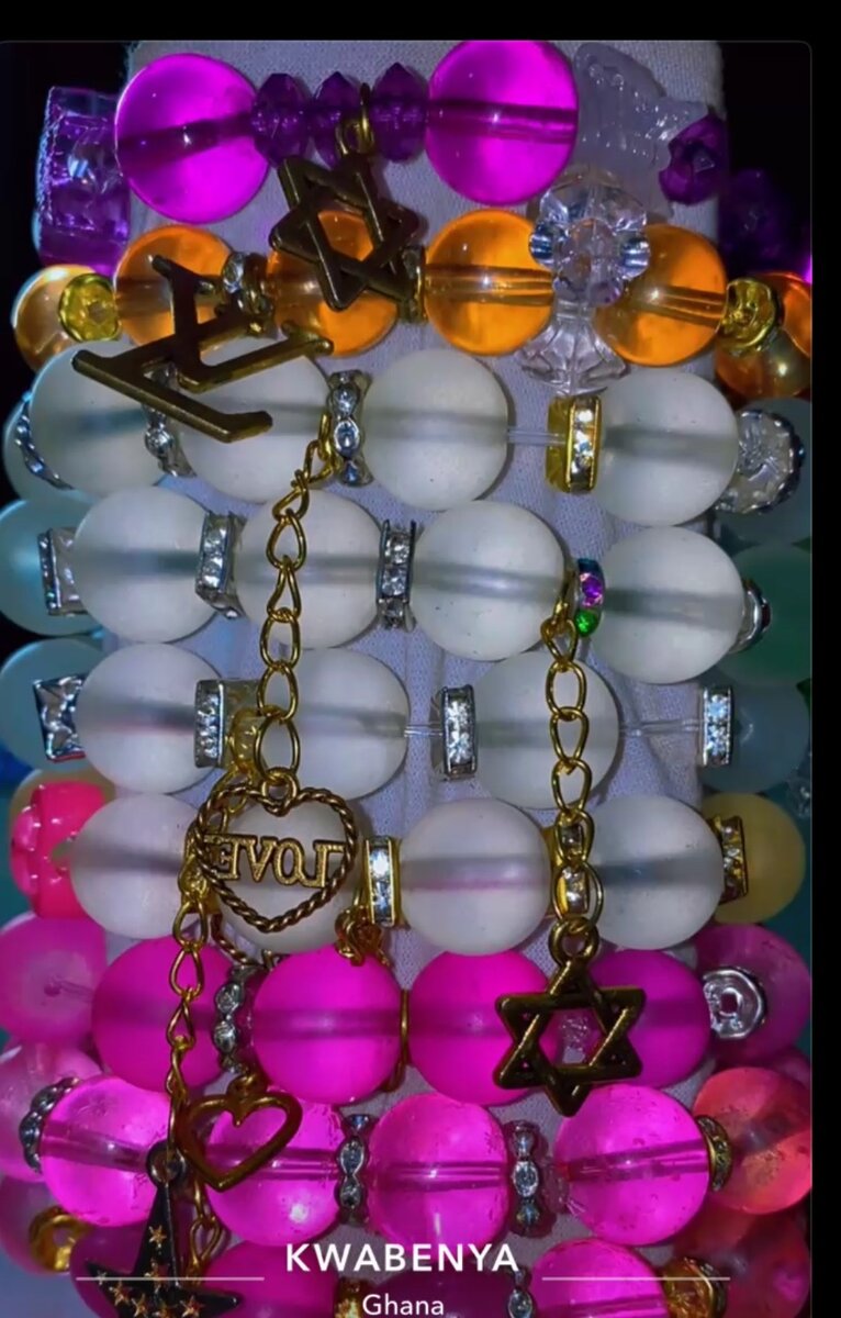 Mizvybes bead bouque