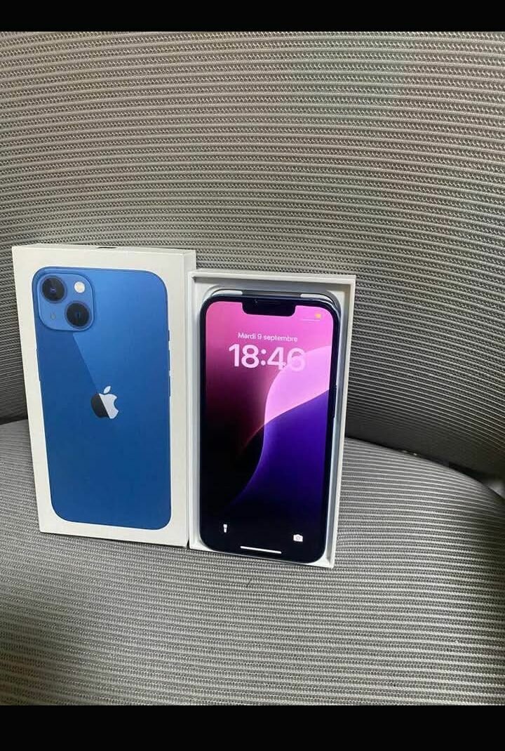iPhone 13 Bleu Neuf