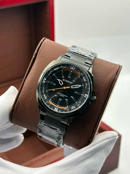Montre class curren