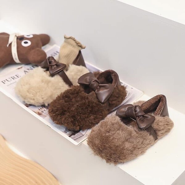 Kids shoes