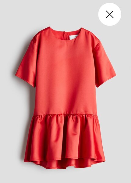 Chic Red Ruffle Dress