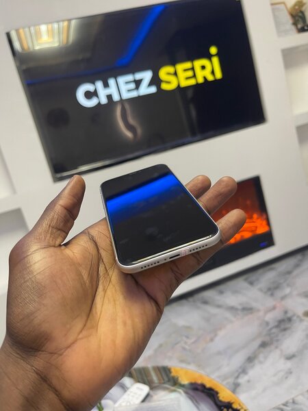 Apple iPhone 11 64GB White