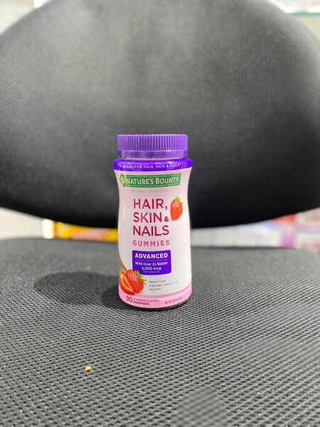 Collagen gummies and tablets