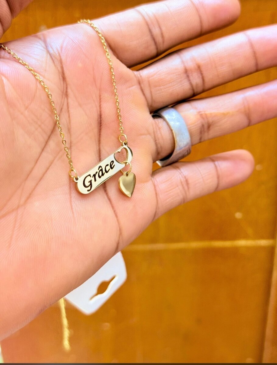 Collier Prénom Doré Coeur