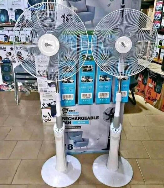 Ventilateur oscillant avec télécommande