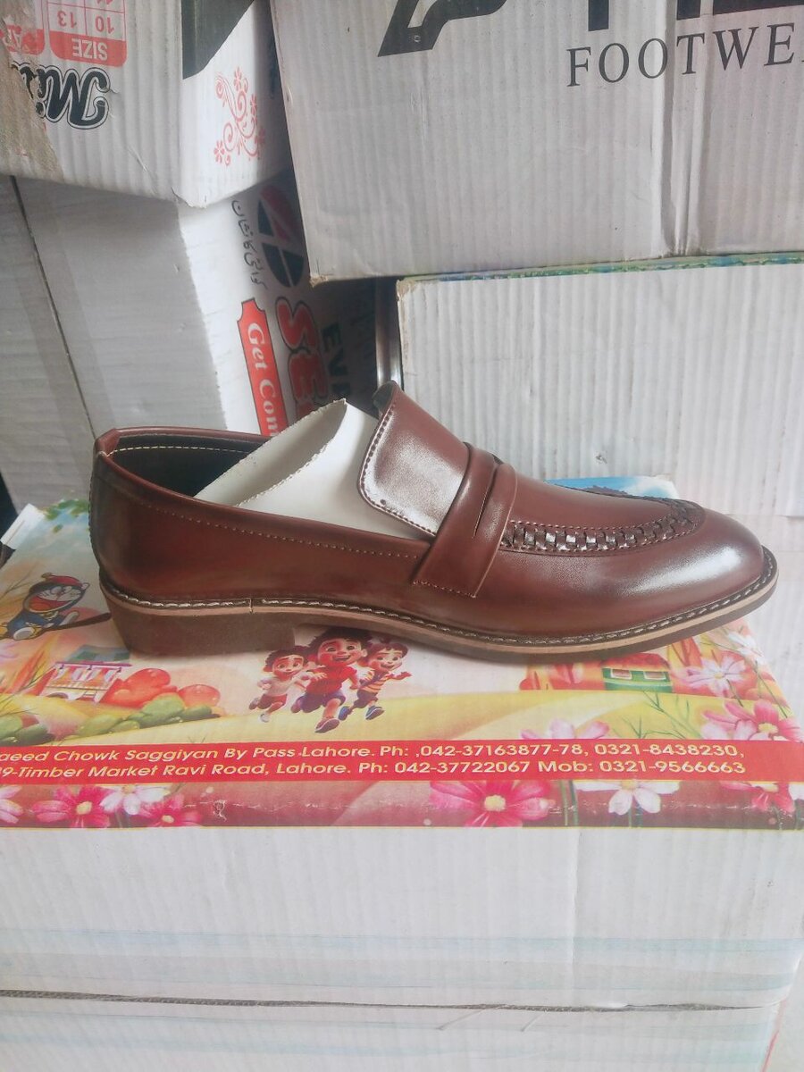 Dress shoes