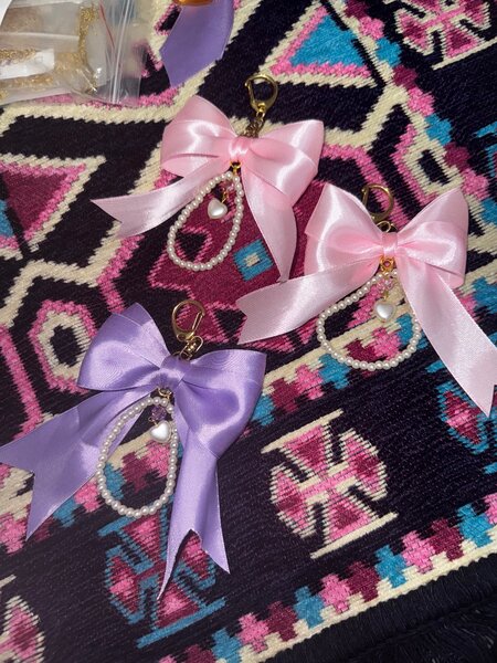 Pink Bow