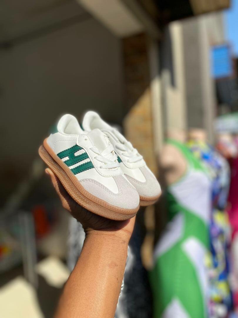 Samba sneakers