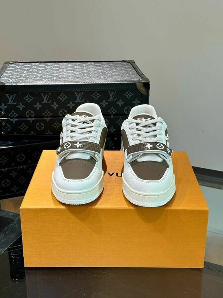 Louis Vuitton LV Trainer Monogram Flower Beige