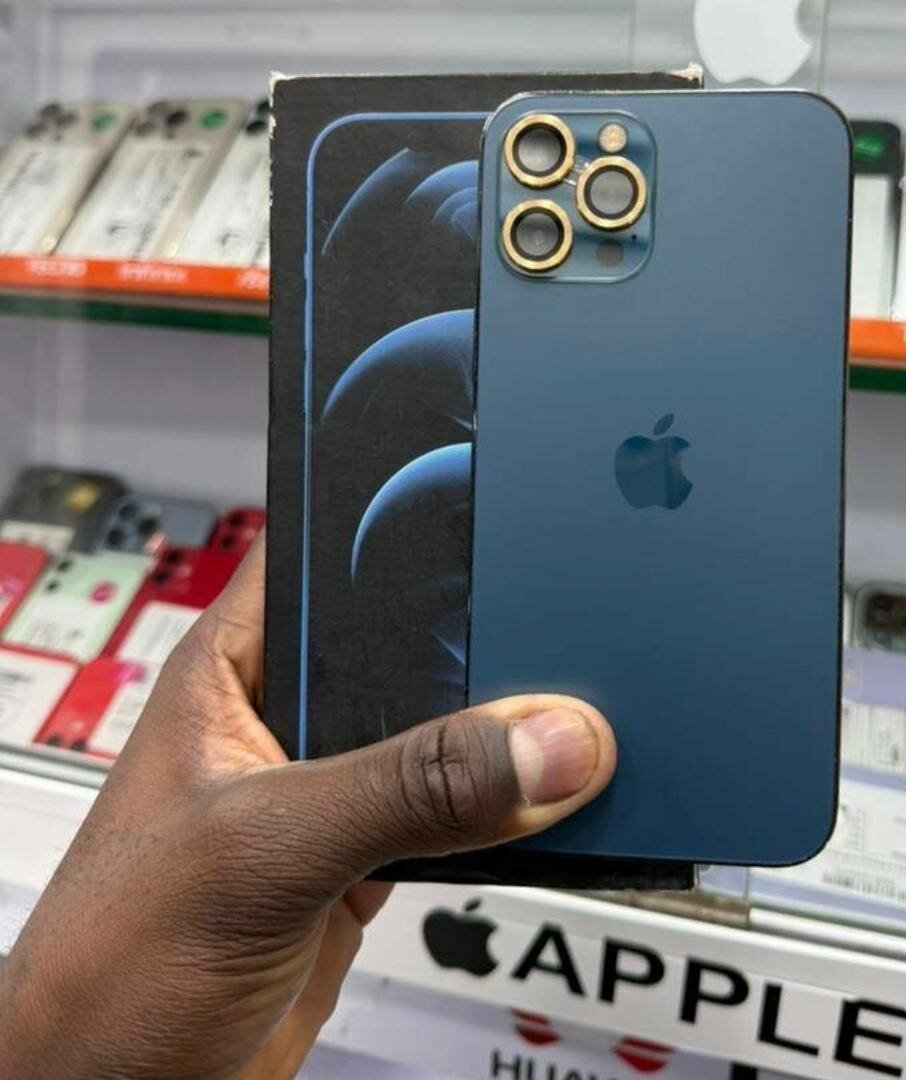 iPhone 12 Pro Max 128GB Bleu