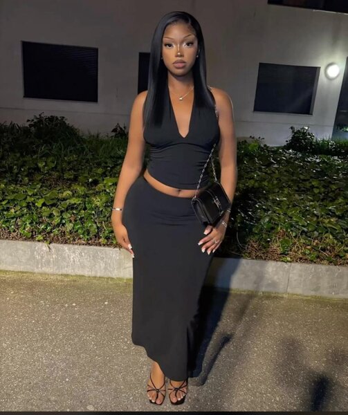 Robe Élégante Noire Femme