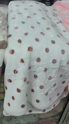 baby blanket polka dots