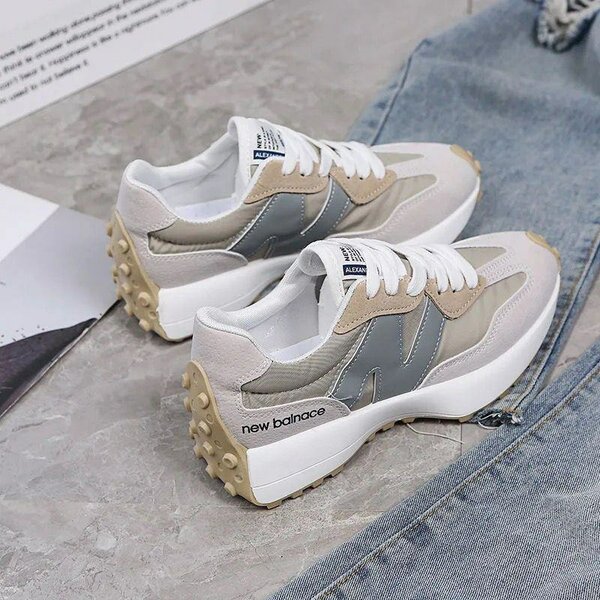Paire N disponible en pointure 36 à 41
