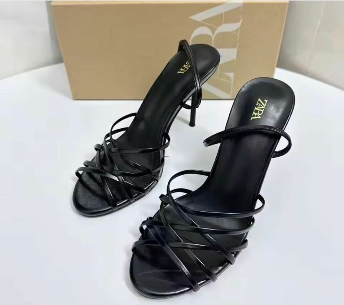 Sandales à talons élégants
