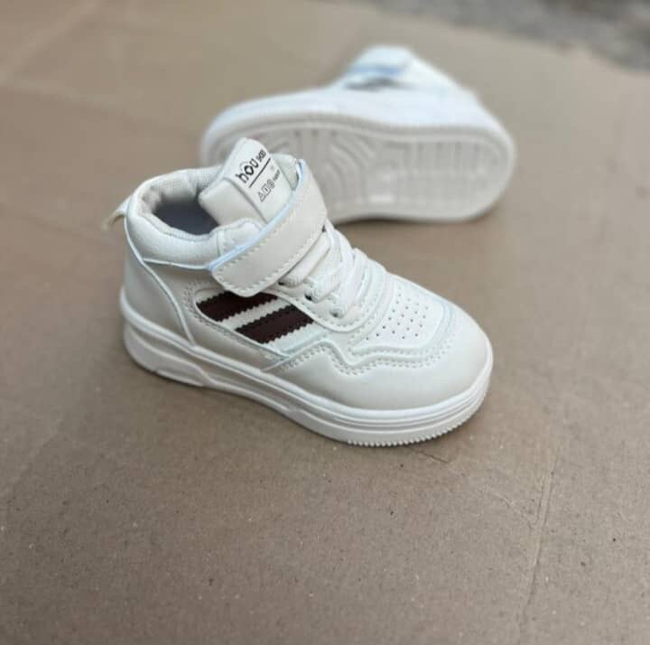 Baskets enfant confortables