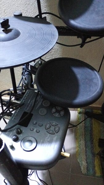 Batterie électronique Roland