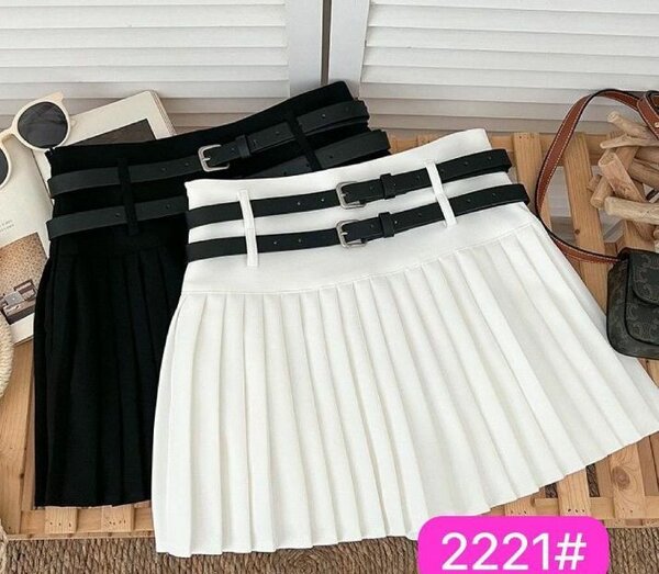 Jupe plissée avec ceintures pour femme