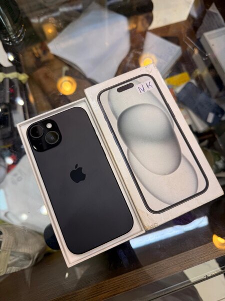 iPhone 15