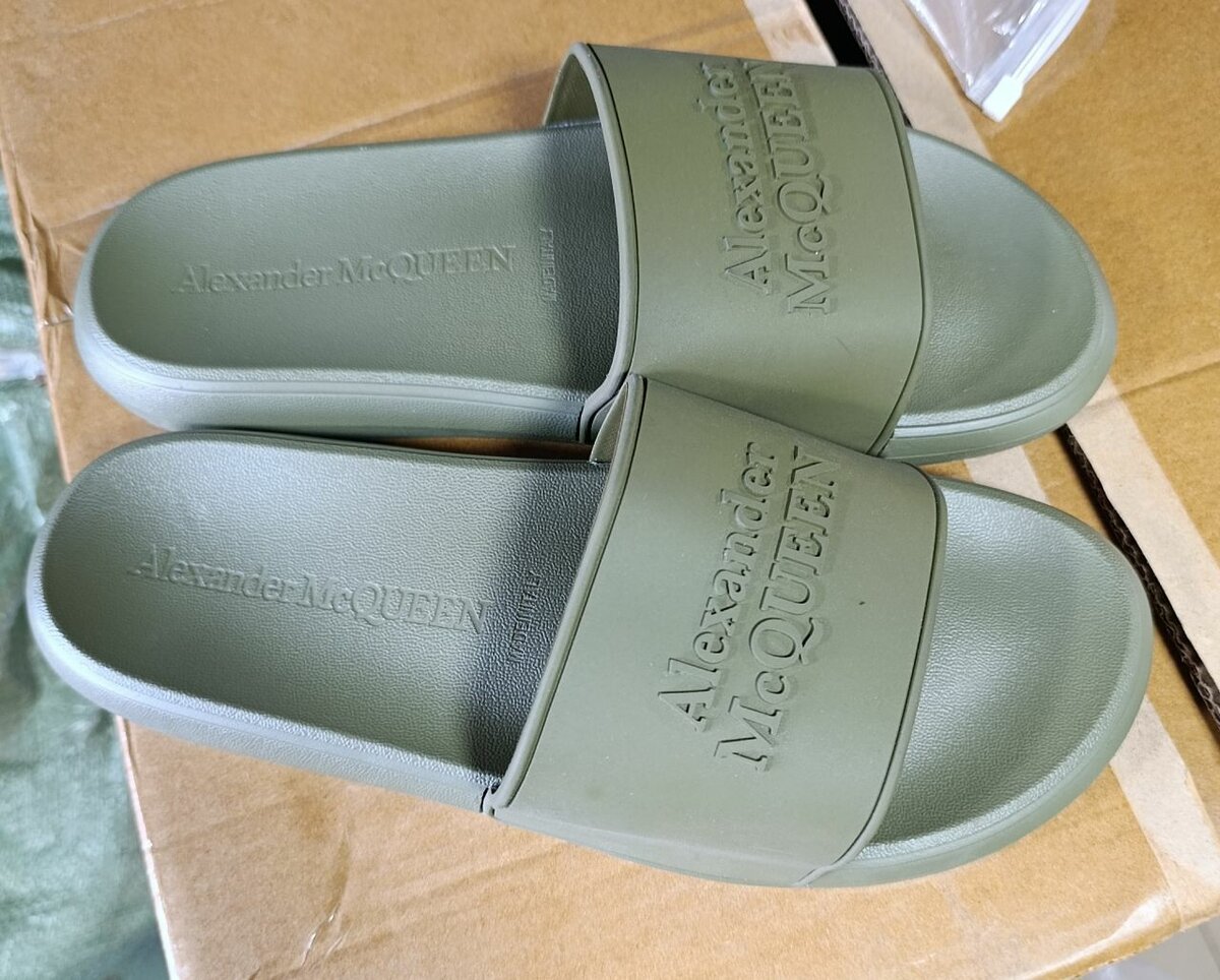 Claquettes original Alexander