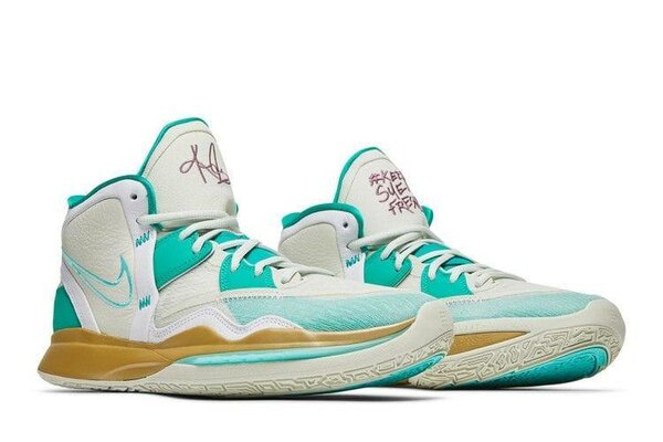 Chaussures de sport signées