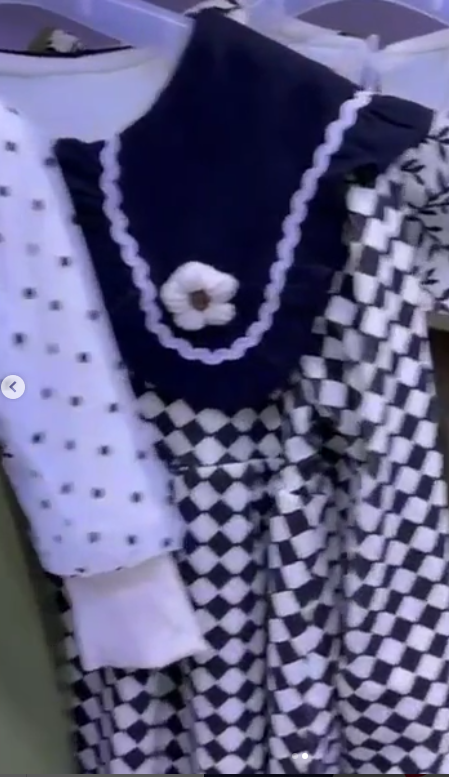 Красивое платье для девочек в клетку. 