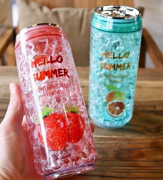 Bouteilles de voyage fruits