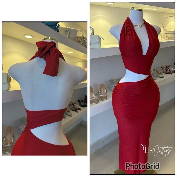 Robe rouge élégante dos nu