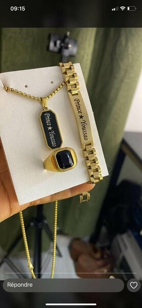 Ensemble de bijoux doré élégant