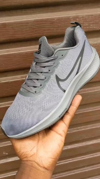 men's sneakers size 40-45