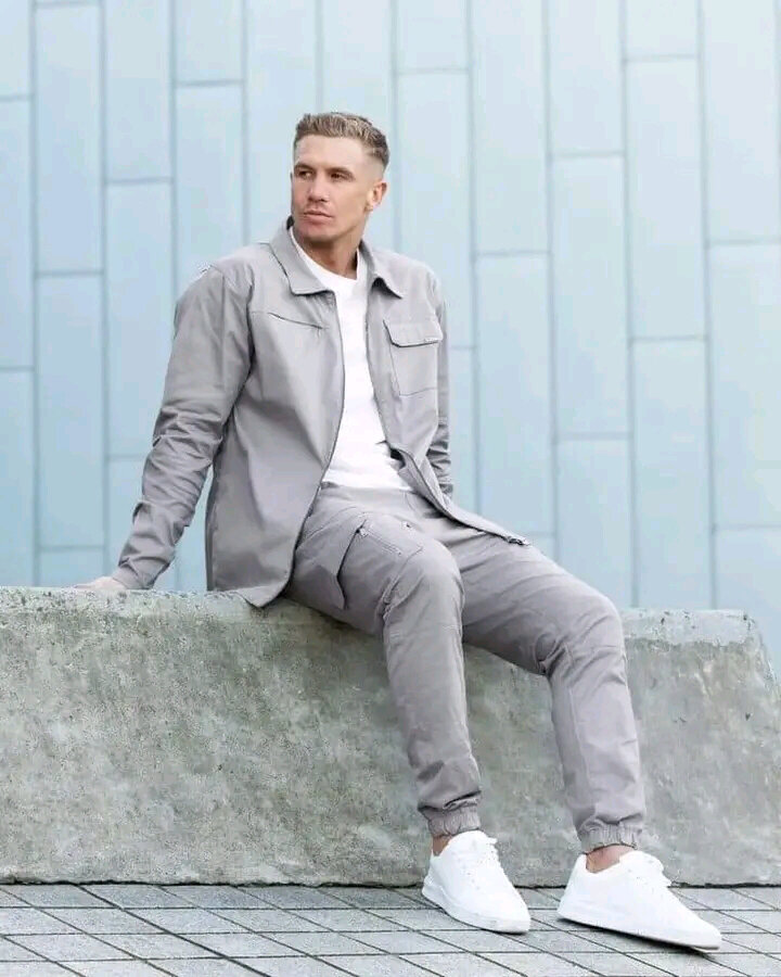 Tenue de loisirs pour hommes