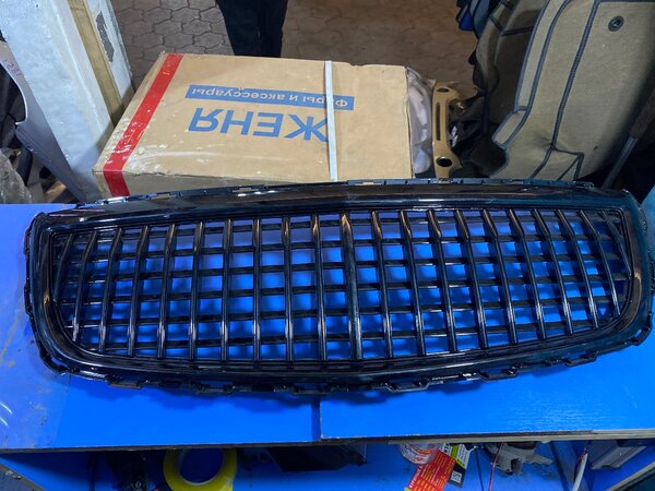 Решетка радиатора