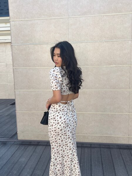 Очень элегантное , женственное