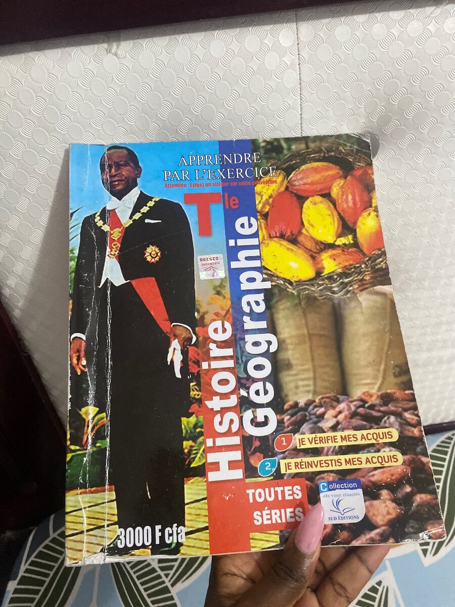 Manuel Histoire Géographie Tle