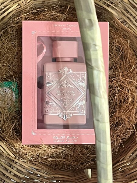 Parfum floral élégant