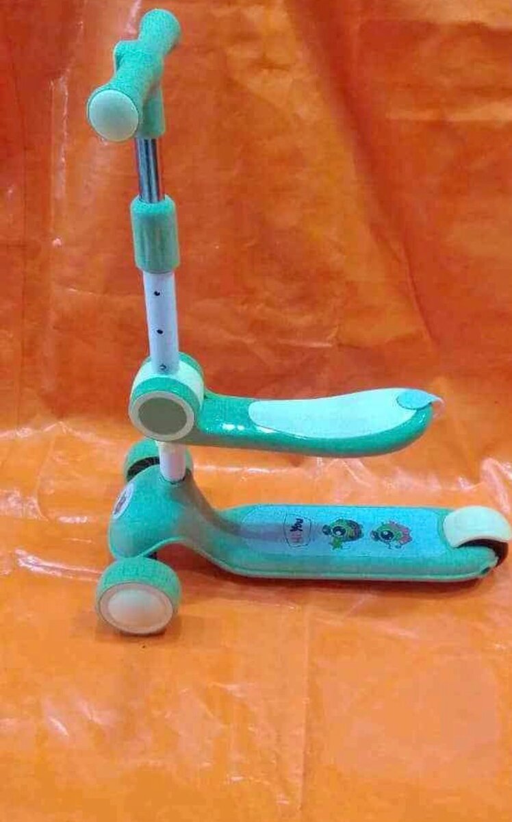 Trottinette enfant pliable 3 roues