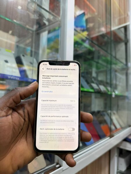 iPhone 12 Pro sans id