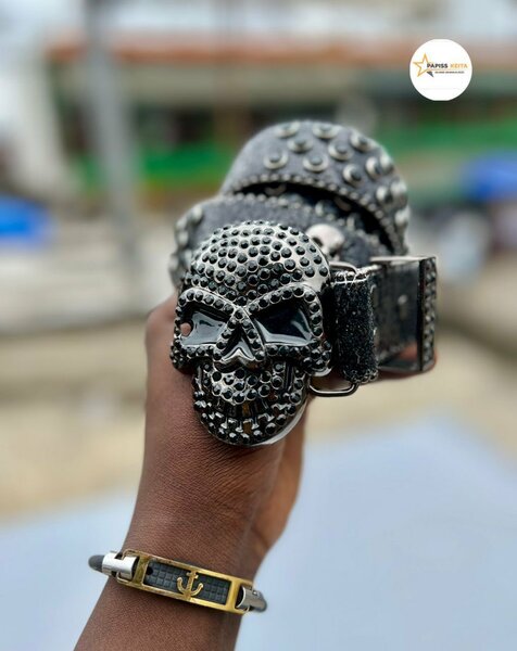 Ceinture mode tête de mort