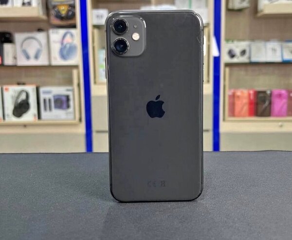 iPhone 11 Noir 64GB