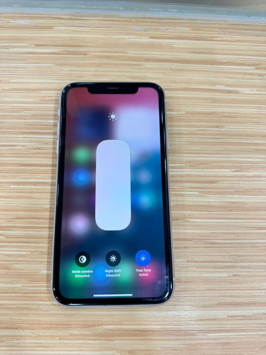 iphone 11 64giga sans message
