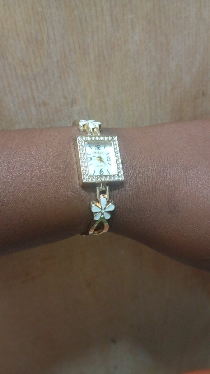 Montre Bracelet Élégante Femme