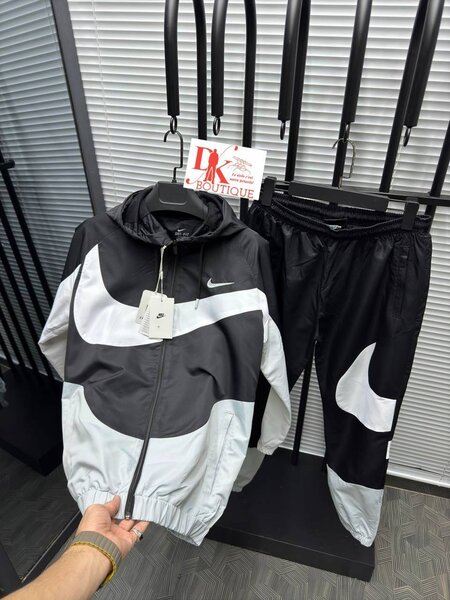 Survêtement nike