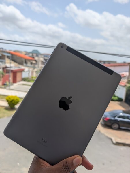 iPad Air 2 avec 64giga quasi N