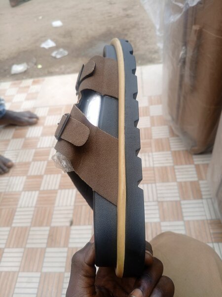 Sandales homme Louis Vuitton