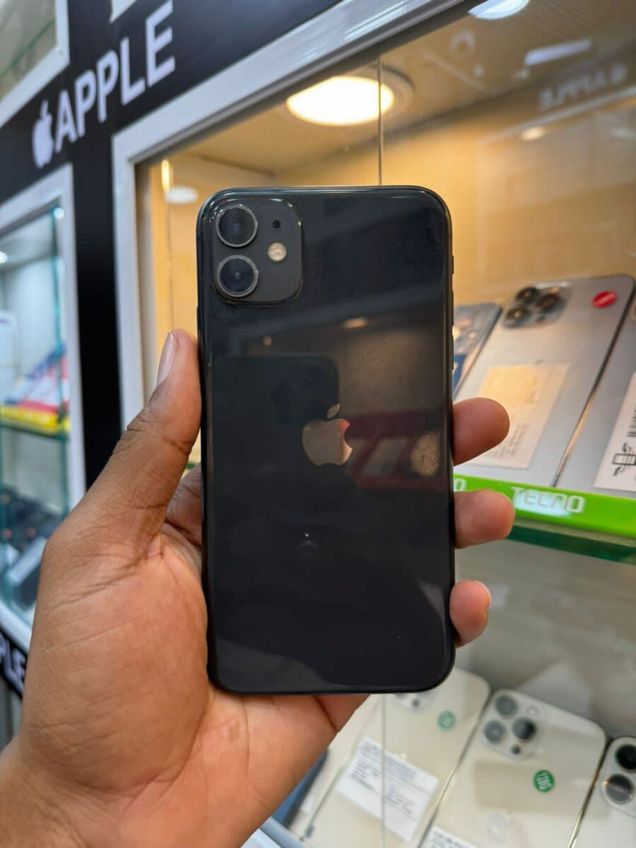 iPhone 11 64g quasi neuf