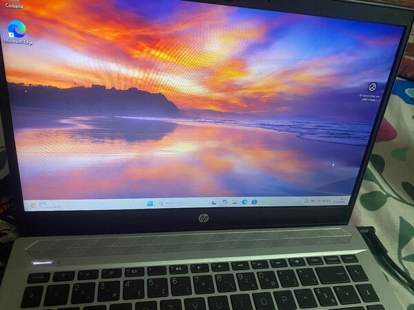 HP Pavilion Laptop 15.6" i5